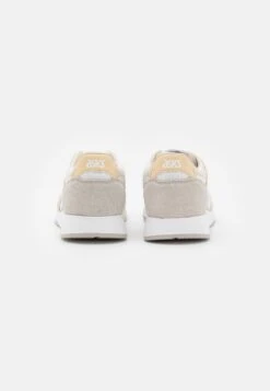 ASICS SportStyle Lyte Classic - Trainers - Oatmeal/White 11 ASICS SportStyle Lyte Classic - Trainers - Oatmeal/White -Asics 1a1ec17207ab423c85f8e8348659c2fd