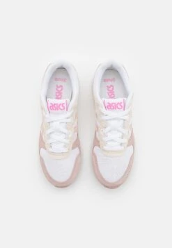 ASICS SportStyle Lyte Classic - Trainers - White/Oatmeal 13 ASICS SportStyle Lyte Classic - Trainers - White/Oatmeal -Asics 2a7e5723a20742a2a6eed08702ded5a6