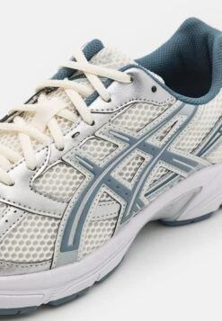 ASICS SportStyle Gel 1130 Unisex - Trainers - Cream/Ironclad -Asics 2c6497de093a498882a4020950f8cf23