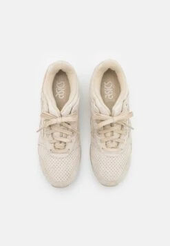 ASICS SportStyle Gel Lyte Iii Og Unisex - Trainers - Feather Grey 11 ASICS SportStyle Gel Lyte Iii Og Unisex - Trainers - Feather Grey -Asics 310f9486468f40b8bcdc73f70fa04e59