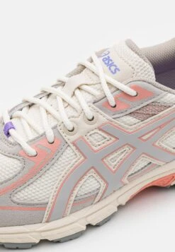 ASICS SportStyle Gel Venture 6 - Trainers - Cream/Oyster Grey 15 ASICS SportStyle Gel Venture 6 - Trainers - Cream/Oyster Grey -Asics 405f4858cb2943cdb5ebd224a960ea4b