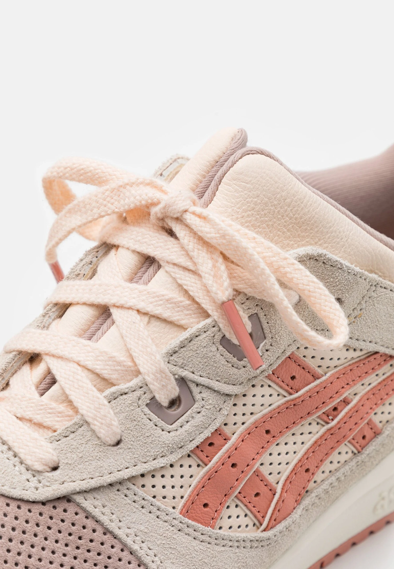 ASICS SportStyle Gel-Lyte Iii Og Unisex - Trainers - Fawn/Salmon 8 ASICS SportStyle Gel-Lyte Iii Og Unisex - Trainers - Fawn/Salmon - Image 6