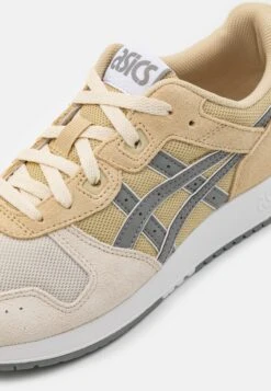 ASICS SportStyle Lyte Classic Unisex - Trainers - Oatmeal/Clay Grey 34 ASICS SportStyle Lyte Classic Unisex - Trainers - Oatmeal/Clay Grey -Asics 5bd3a58362654dd095c647bb0ce8eb91
