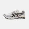 ASICS SportStyle Gel Kayano 14 Unisex - Trainers - Cream/Black 2 ASICS SportStyle Gel Kayano 14 Unisex - Trainers - Cream/Black -Asics 5fa90d195eb242489fb609d8ee5d6778