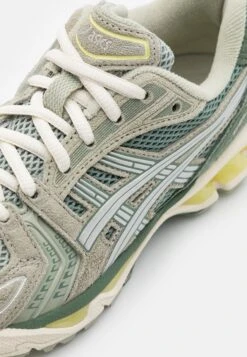 ASICS SportStyle Gel-Kayano 14 Unisex - Trainers -Asics 70fdc7a9a89a46fe8b545f5c42577ca7