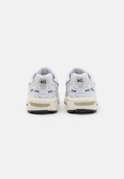 ASICS SportStyle Gel-1090 - Trainers 9 ASICS SportStyle Gel-1090 - Trainers -Asics 76caf75eb2a24f1fbf87fe27635dfd47