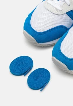 ASICS SportStyle Gel-Lyte Iii Unisex - Trainers - White/Oyster Grey -Asics 77565fcf2db549df893611f120deda07