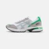 ASICS SportStyle Gel-1090V2 Unisex - Trainers - White/Glacier Grey 2 ASICS SportStyle Gel-1090V2 Unisex - Trainers - White/Glacier Grey -Asics 872530f56d134cae8488e56686ef41ba