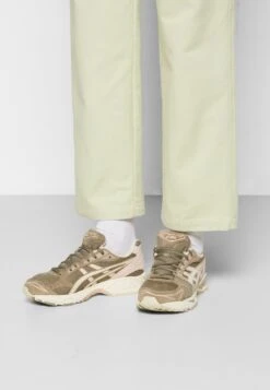 ASICS SportStyle Gel-Kayano 14 - Training Shoe - Cream -Asics 8a052091f966414791e6f0daba986a68