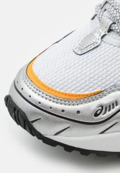 ASICS SportStyle Gel-1090 Unisex - Trainers - White/Citrus 13 ASICS SportStyle Gel-1090 Unisex - Trainers - White/Citrus -Asics 8ae34da3f12745759fad8f42642b0dd8