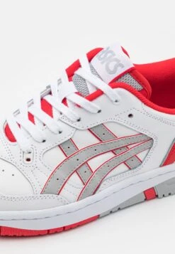 ASICS SportStyle Ex89 Unisex - Trainers - White/Classic Red 17 ASICS SportStyle Ex89 Unisex - Trainers - White/Classic Red -Asics 8cdb1ce13acc4223bec071bb80895618