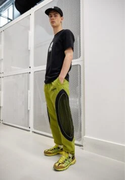 ASICS SportStyle Hs4-S Gel-Sonoma 15-50 Gtx Unisex - Trainers - Green Sheen/Epsom 9 ASICS SportStyle Hs4-S Gel-Sonoma 15-50 Gtx Unisex - Trainers - Green Sheen/Epsom -Asics 9151af09b03d40fe9ac867964c8fb694