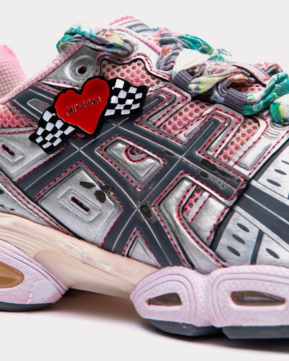 GEL-Nimbus 9 Batic Lace / Wine / Silver Low Top Sneakers 4 GEL-Nimbus 9 Batic Lace / Wine / Silver Low Top Sneakers - Image 2