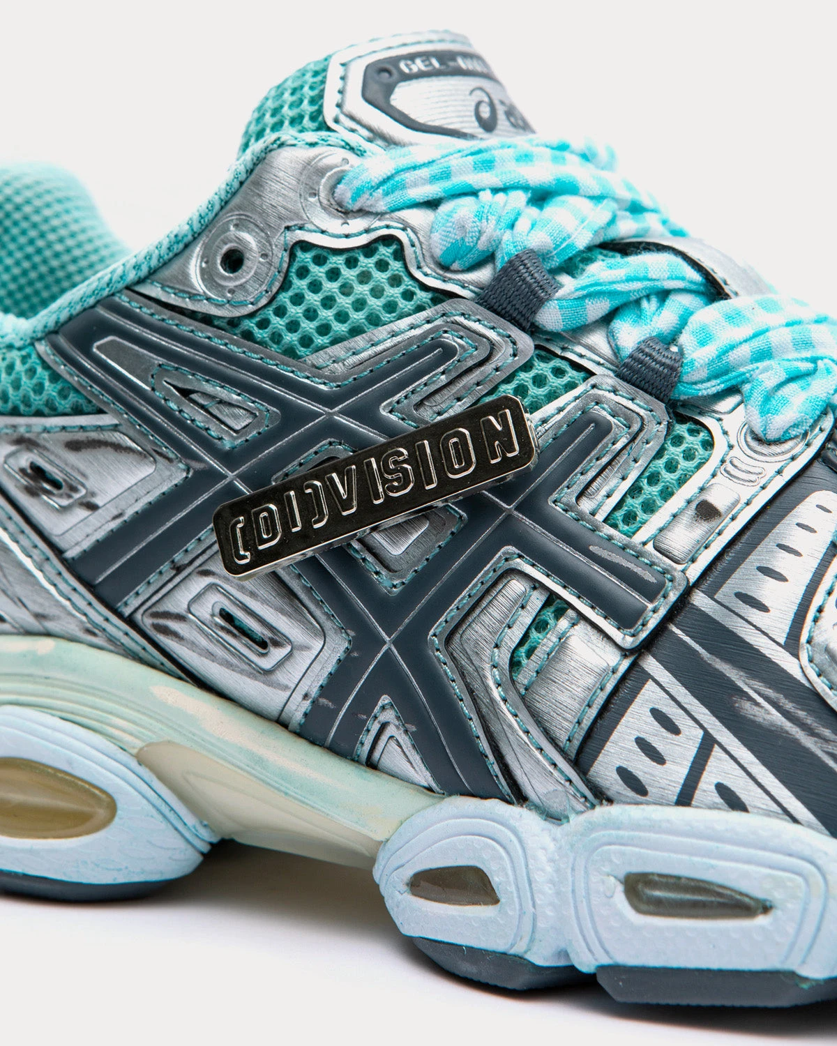 GEL-Nimbus 9 Checked Turquoise / Silver Low Top Sneakers 4 GEL-Nimbus 9 Checked Turquoise / Silver Low Top Sneakers - Image 2