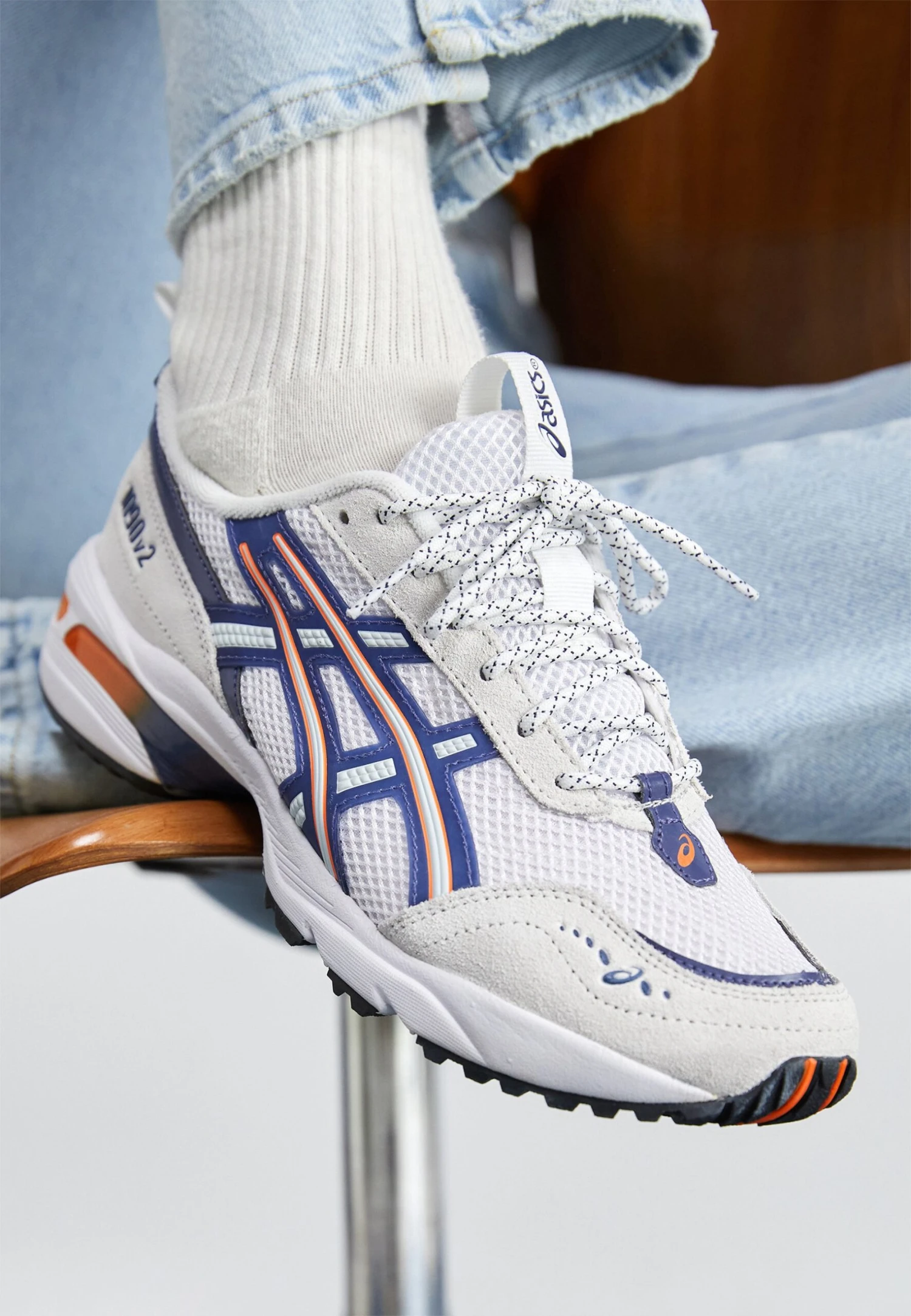 ASICS SportStyle Gel-1090V2 - Trainers 4 ASICS SportStyle Gel-1090V2 - Trainers - Image 2