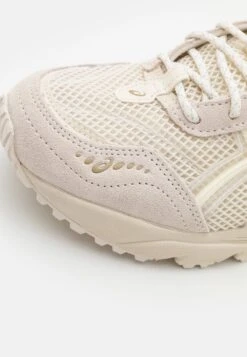 ASICS SportStyle Gel-1090V2 Unisex - Trainers - Cream 13 ASICS SportStyle Gel-1090V2 Unisex - Trainers - Cream -Asics b974e2a6120343f6ae839859ed023005