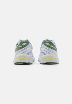 ASICS SportStyle Gel 1130 Unisex - Trainers - White/Huddle Yellow -Asics d1218e7d9f6146b7b161a57a2d319774