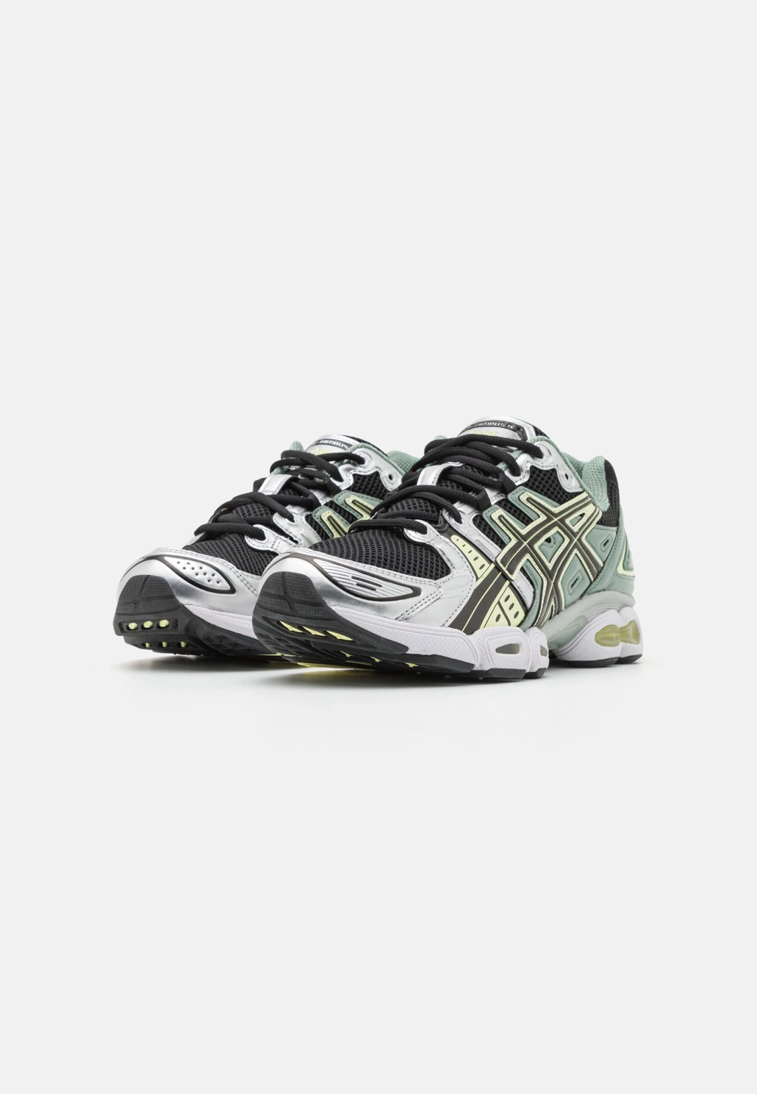 ASICS SportStyle Gel-Nimbus 9 Unisex - Trainers - Black/Pure Silver 4 ASICS SportStyle Gel-Nimbus 9 Unisex - Trainers - Black/Pure Silver - Image 2