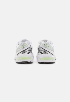 ASICS SportStyle Gel-1130 - Trainers - White/Jade 11 ASICS SportStyle Gel-1130 - Trainers - White/Jade -Asics d2cd93386c3d4ee3960b3d6531b97f54