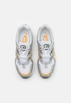 ASICS SportStyle Gel-1090 Unisex - Trainers - White/Citrus 11 ASICS SportStyle Gel-1090 Unisex - Trainers - White/Citrus -Asics dcaec0ed3c364276aeb50aebb0151eb3