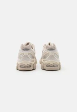 ASICS SportStyle Gel-Nimbus 9 - Trainers - Cream/Mineral Beige 13 ASICS SportStyle Gel-Nimbus 9 - Trainers - Cream/Mineral Beige -Asics e24e0bf62e6d435f90d1f7891fa5d0be