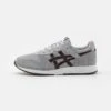 ASICS SportStyle Lyte Classic Unisex - Trainers - Mid Grey/Black 1 ASICS SportStyle Lyte Classic Unisex - Trainers - Mid Grey/Black -Asics eb2dcef4685b4161b14e2c9cb6d1adfa