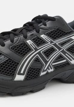 ASICS SportStyle Gel-1130 Unisex - Trainers - Black/Pure Silver -Asics f904e6a3aa164fb4aee989e1d6fd9cb8