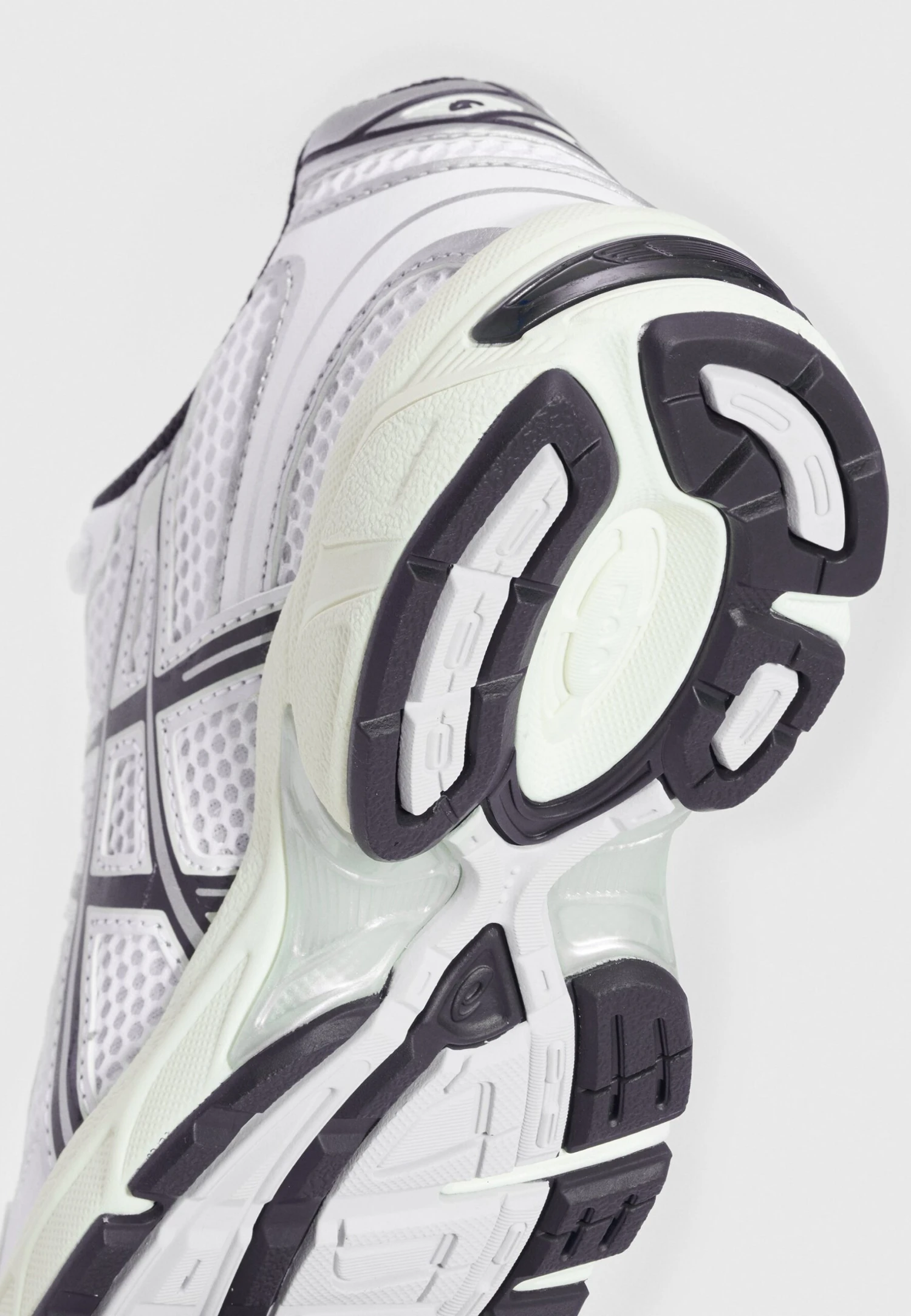 ASICS SportStyle Gel-1130 - Trainers - White/Midnight 8 ASICS SportStyle Gel-1130 - Trainers - White/Midnight - Image 6